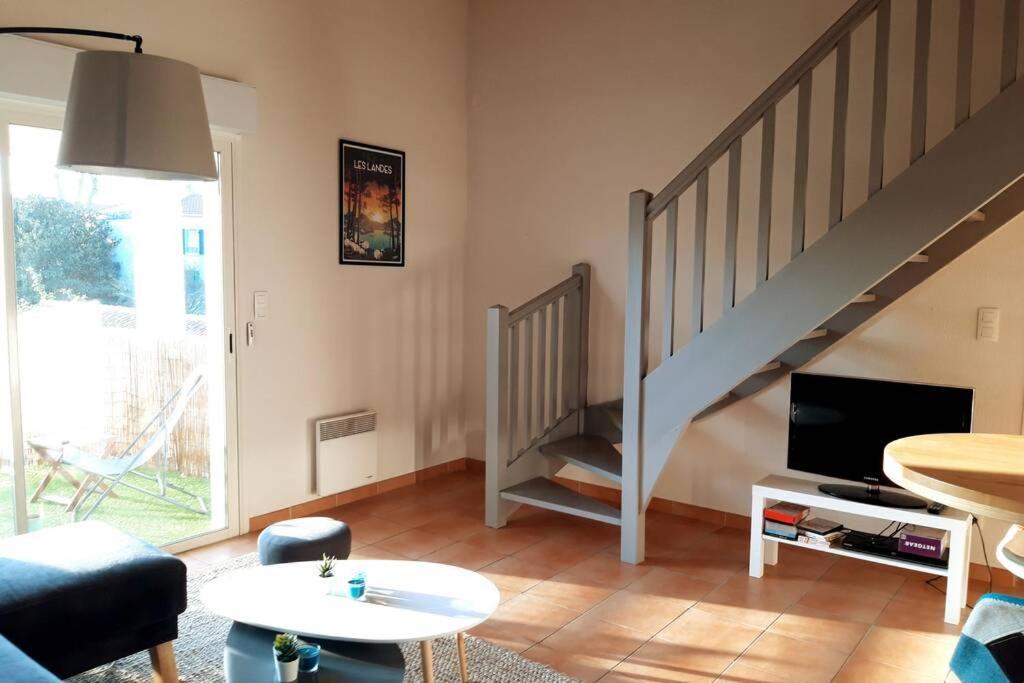 T3 Duplex Lumineux En Centre-Ville ซุสตง ภายนอก รูปภาพ